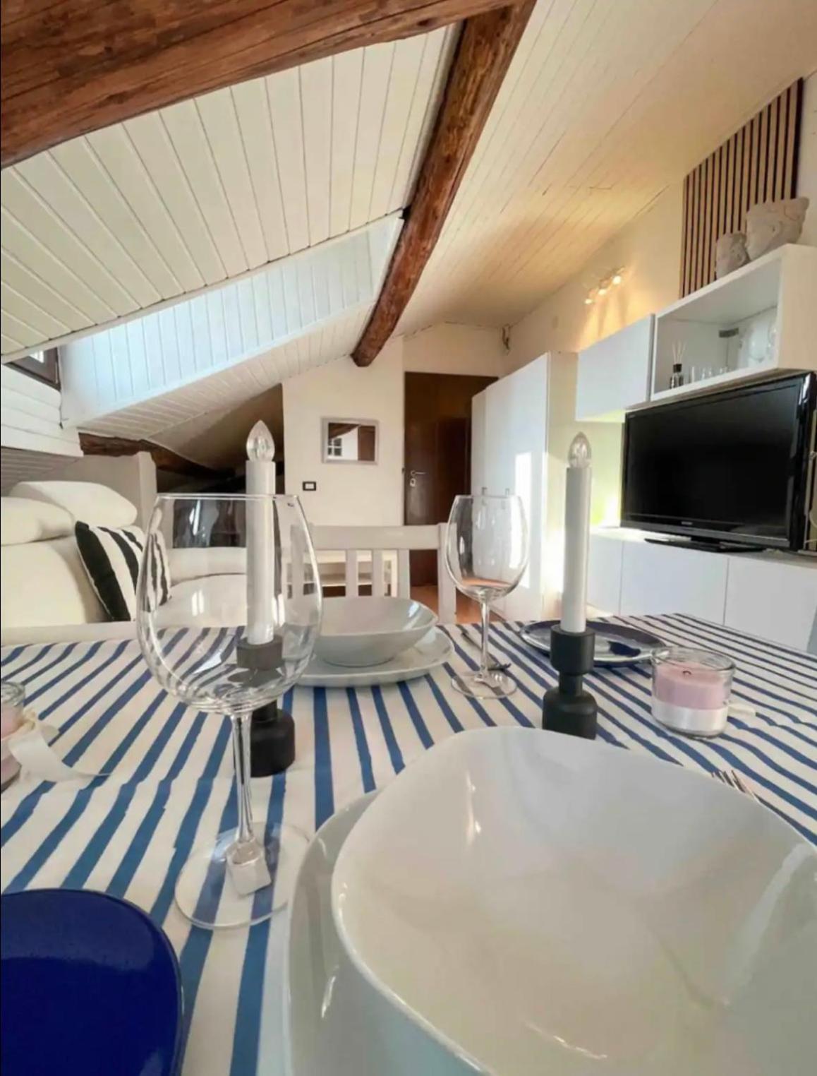 Viale Monza 90 Apartment *